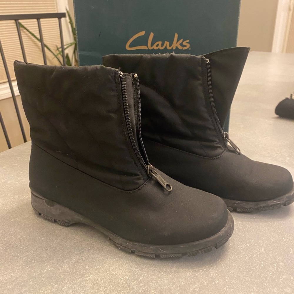 Clarks Women's Fairbanks Black Winter Boots